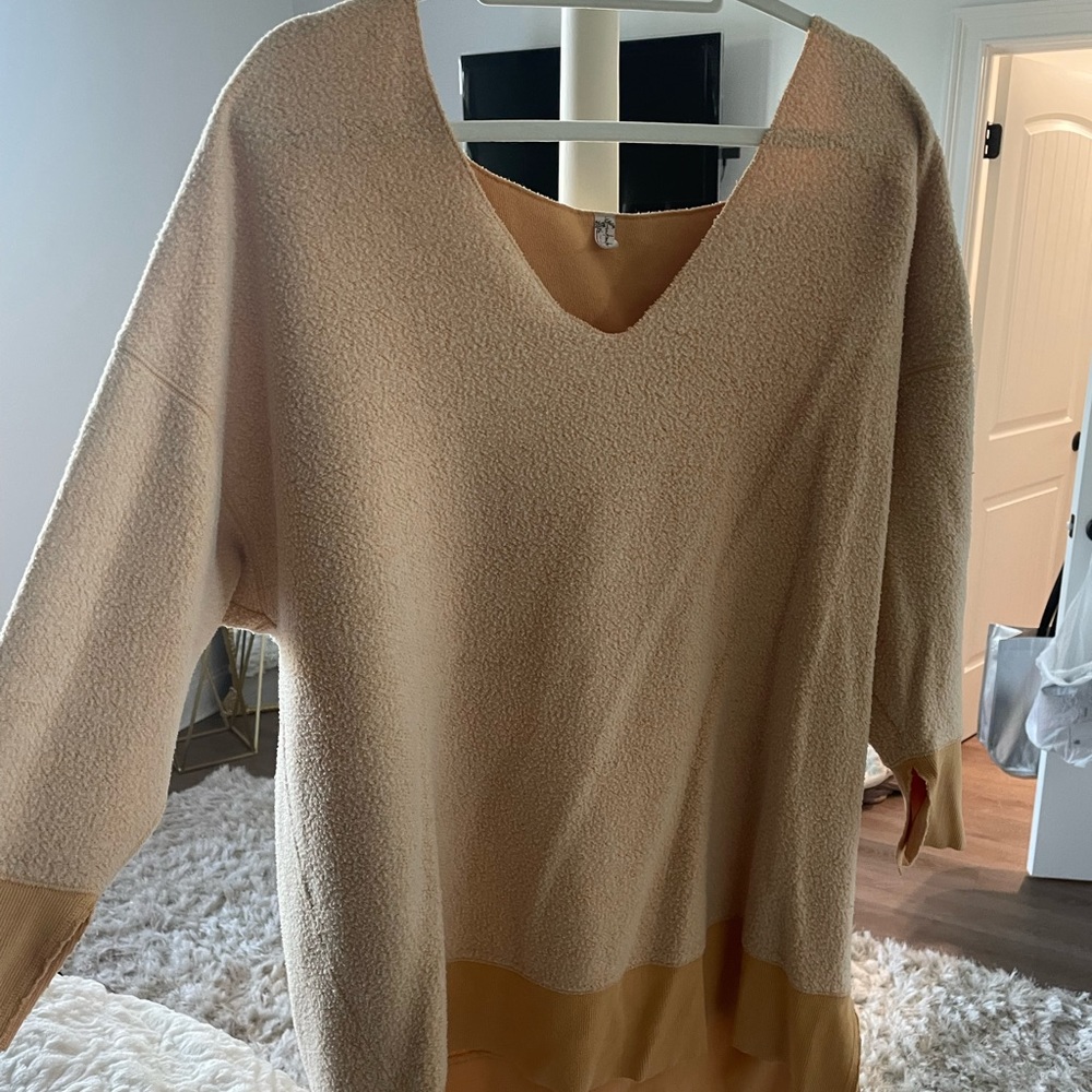 free people sweatshirt